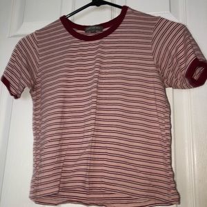 Women’s shirt size small